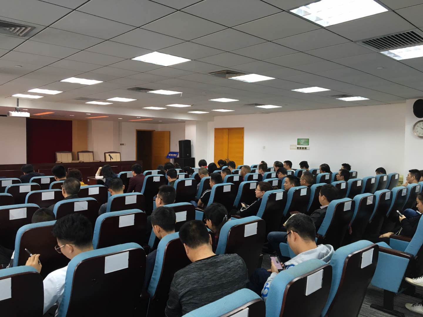 微信图片_20190326153615.jpg 微信图片_20190326153615.jpg